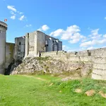 Сasa de vacaciones Stunning In Saint-pierre-en-auge With Wifi