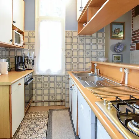 Holiday home Awesome In Saint-pierre-en-auge With Kitchen