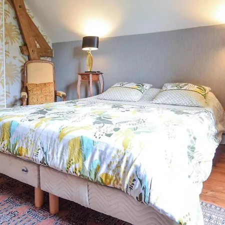 3 Bedroom Cozy In Saint-pierre-en-auge 度假居 *