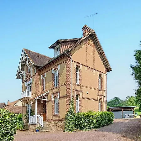 3 Bedroom Cozy In Saint-pierre-en-auge Prázdninový dům
