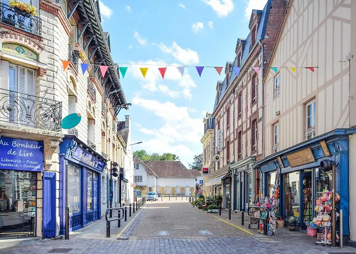 Holiday home Cozy In Saint-pierre-en-auge *