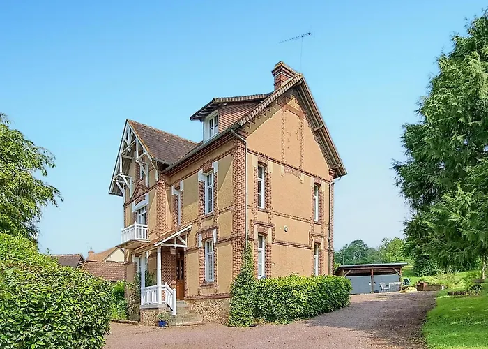 Cozy In Saint-pierre-en-auge Holiday home